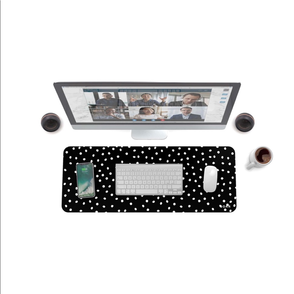 SOAR POLKA DOT DESKTOP MAT